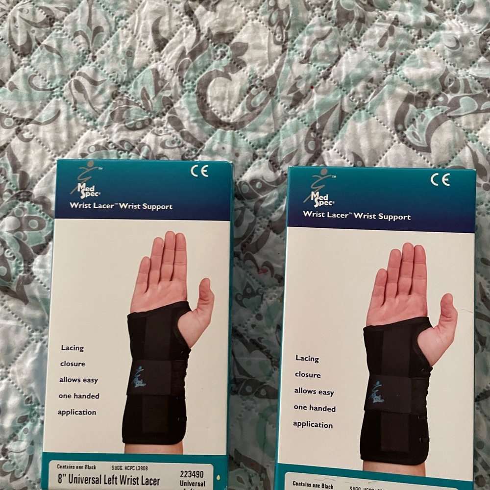 Wrist Lacer Support with Lacing Closure